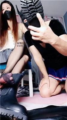 【美柠】短靴黑丝美腿虐杀脚奴 JS250125-12