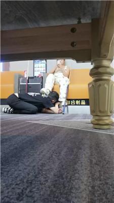 【文文文文】桌底视角-台球助教虐 JS250417-2