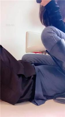 【路子】高跟长靴狗嘴清理/坐脸窒息/白袜裸足洗脚