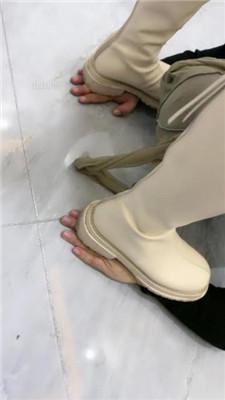 【领主老大】长靴碾压狗爪/鞭打/骑狗背/舔超脏靴子