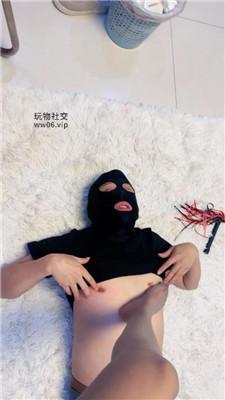 【颜主】性感御姐范S踩虐脚下骚奴 bf49678