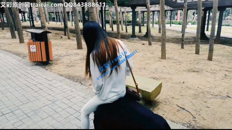 傲柔户外公园虐骑马奴