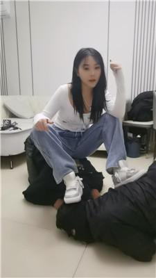 【乔伊】兄弟奴狂舔脏鞋【双视角版】 bf51391