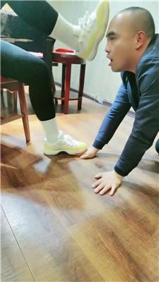 【西北傻子】学生主-脏鞋白袜茶室玩虐老板/雪地训 bf49050