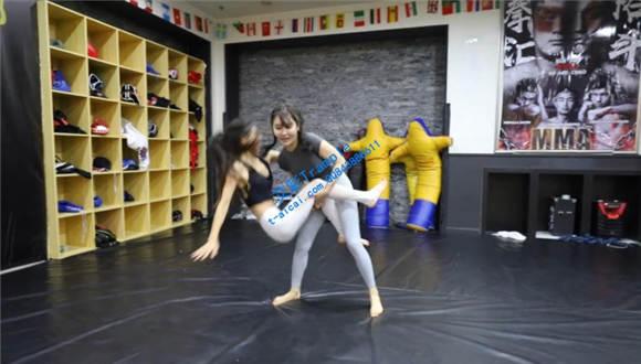 〖H.P.L栖心之栈〗—女女摔跤与拳馆人肉垫