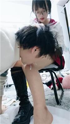 【广西木木】可爱小主玉足狂舔【双视角版】 JS250322-27