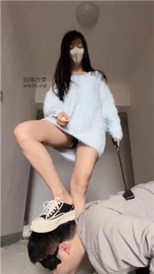 【茉狸】毛坯房休闲鞋玉足踩虐/喂口水 bf49133