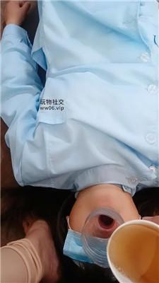 【伪娘和人妻】强迫蓬头垢面的狗喝圣水 JS250116-44