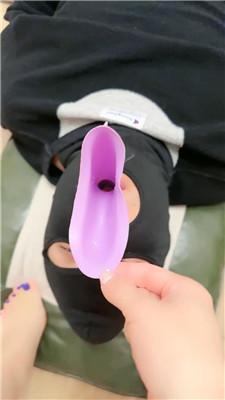 【泽莉】玉足喂酸奶恋足舔 bf51359