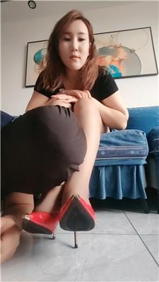 【李老师】戒尺虐打/全体重踩踏【双视角版】 JS250314-2