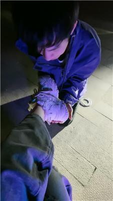 【小玖】户外公开处刑跟踪狂 JS250410-29