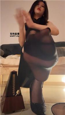 【小麦】旗袍黑丝节拍器    250322-17