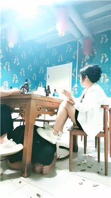 【沐颜】桌底视角-聚会伺候  JS250421-6