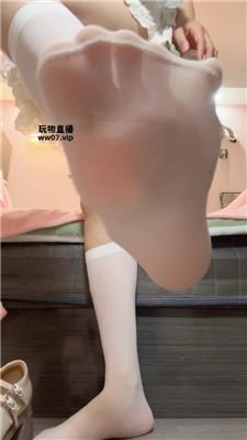 【兔兔酱】数字天堂之脏白丝    250324-10