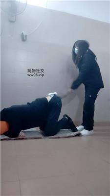 【奇了怪了】空军一号白袜虐家奴 JS250120-42