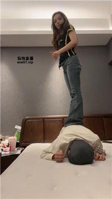 【Anna】混血S白袜诱惑-牛仔裤坐脸腿绞 bf51707