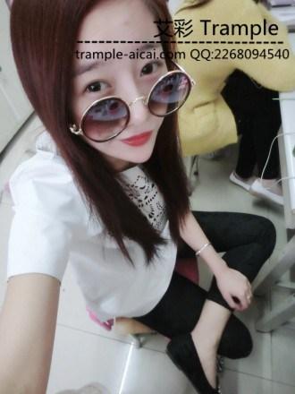 足控骑女奴脸 强烈羞辱