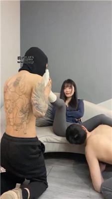 【婉纱】健身后原味鞋袜虐兄弟奴 bf51100