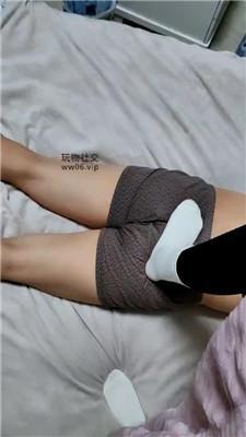 【小羊咩咩】皮带鞭打白袜脚踩虐 JS250119-26