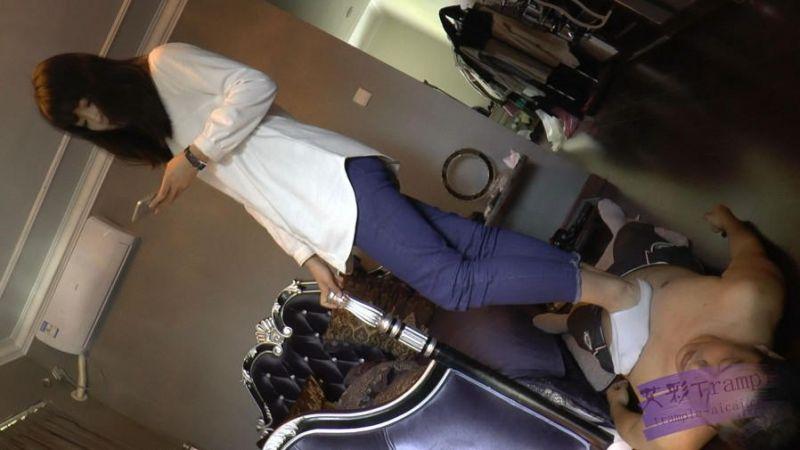 馨雨脚下的骚浪贱-幸福的呻吟 馨雨脚下的骚浪贱-幸福的呻吟