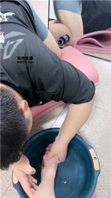 【甜音】狗嘴伺候主人沐足 JS250412-3