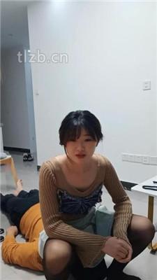 【芮瑶】双S-骑马鞭打/轮流踩踏