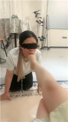 【辣姐】漂亮女儿把继母驯化成奴 bf51725