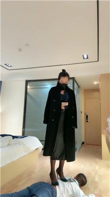 【多多】高跟踩踏/黑丝美腿诱惑 JS250312-23