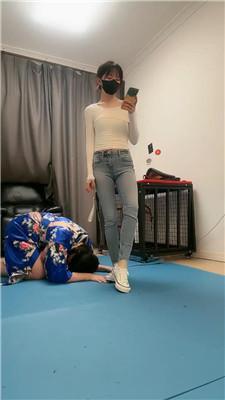 【暴主】母畜-囚禁狗笼-舔帆布鞋船袜-狗链遛狗 JS250303-34