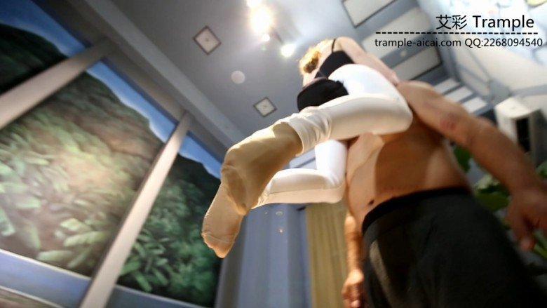 【冰时代】芮萁女王的家畜训导