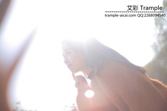 某在校女大学生长靴初次玩踩踏