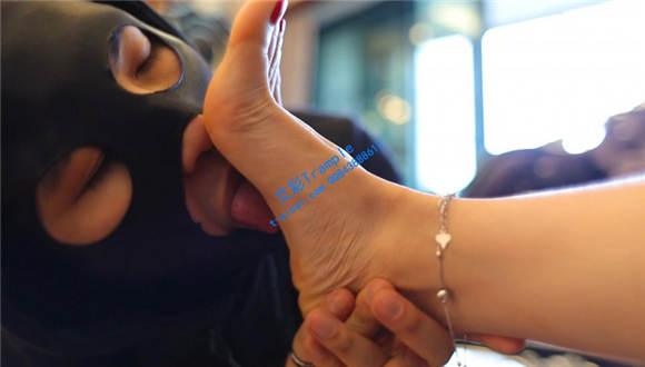 〖H.P.L栖心之栈〗—空姐调教家奴 〖H.P.L栖心之栈〗—空姐调教家奴