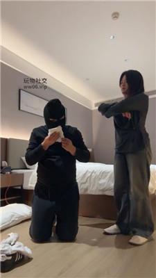 【子熙大人】舔运动鞋白棉袜/踩踏/喂口水【双视角版】 bf50593