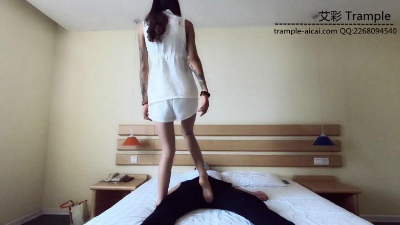 车模185S长丝袜教育男朋友