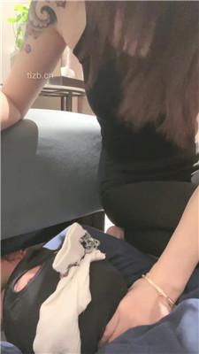 【筱月】健身后运动鞋白袜气味控制