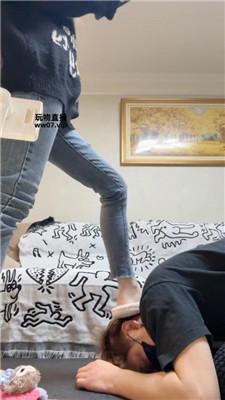 【安安sama】踩踏碾压脚下喂食 JS250324-14