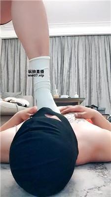 【艾佳大人】女儿虐废继父狗 JS250318-24