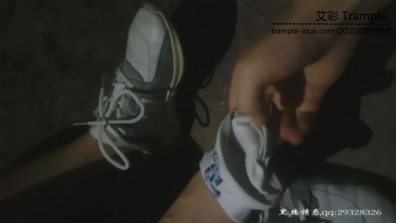 健身达人欣欣的裸足秀