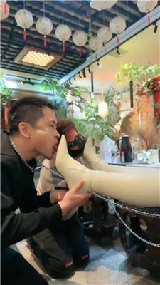 【傲雪】茶室女老板骑马驯化奴隶【下】 bf49814