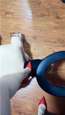 【冷颜】虐乳连环踢裆抽耳光 JS250105-5