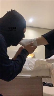 【云情】小白鞋白袜气味辱 JS250401-2