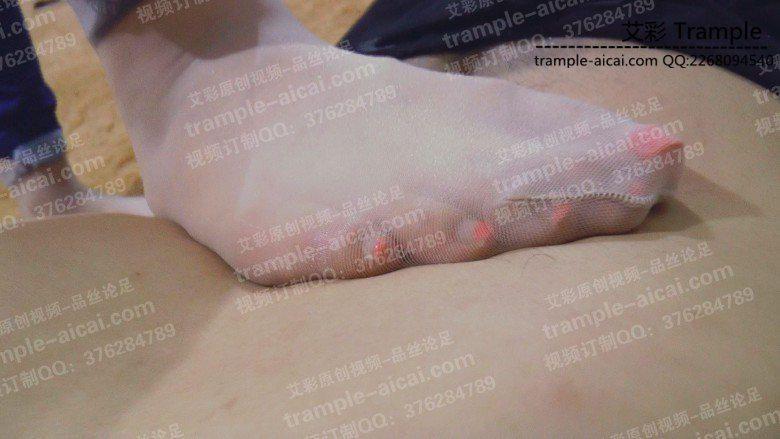 邻家大侄女踩踏练习