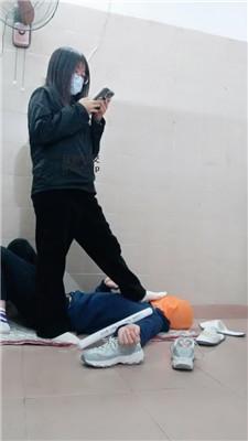 【奇了怪了】运动后原味鞋袜辱/坐脸窒息 JS250111-2