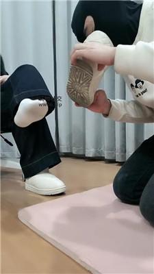 【拽拽】雪地靴白棉袜踩踏家奴 JS250118-25