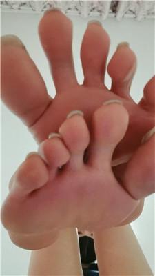 【皮皮】长靴捂了一天的黑棉袜虐男友 bf49609