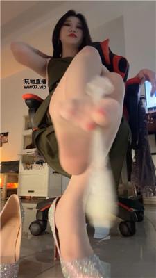 【小麦】绿帽口水肉丝    250330-17