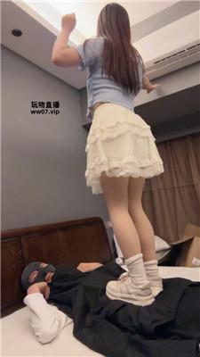 【球球】学生主S-白袜脚踩踏 JS250318-7