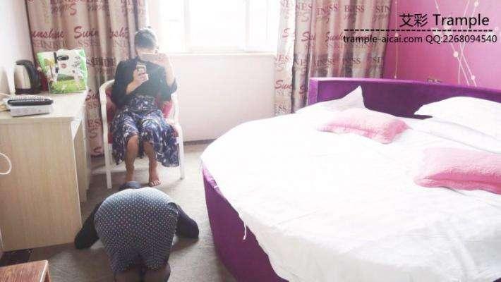 悦悦小主调教狗奴