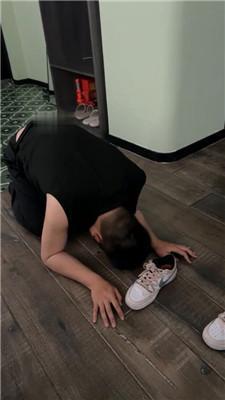 【小玉】狗舌清理脏鞋白棉袜 JS250506-19