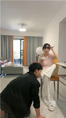 【薇薇】物化家具奴-伺候主子用餐 JS250322-5